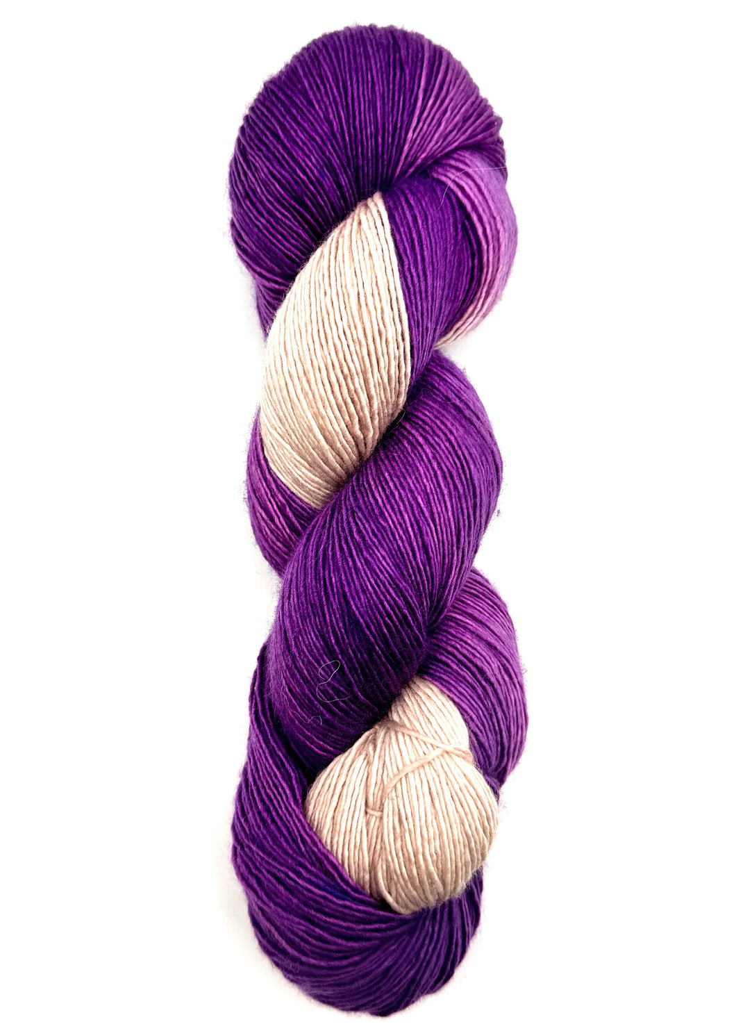 Summer Lilac Twist Baah Yarn Footloose Sock Yarn Assigned Pooling