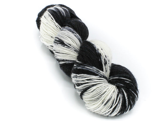 Tuxedo - Baah Yarn New York