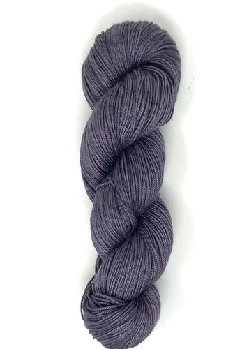 Obsidian - Baah Yarn Aspen