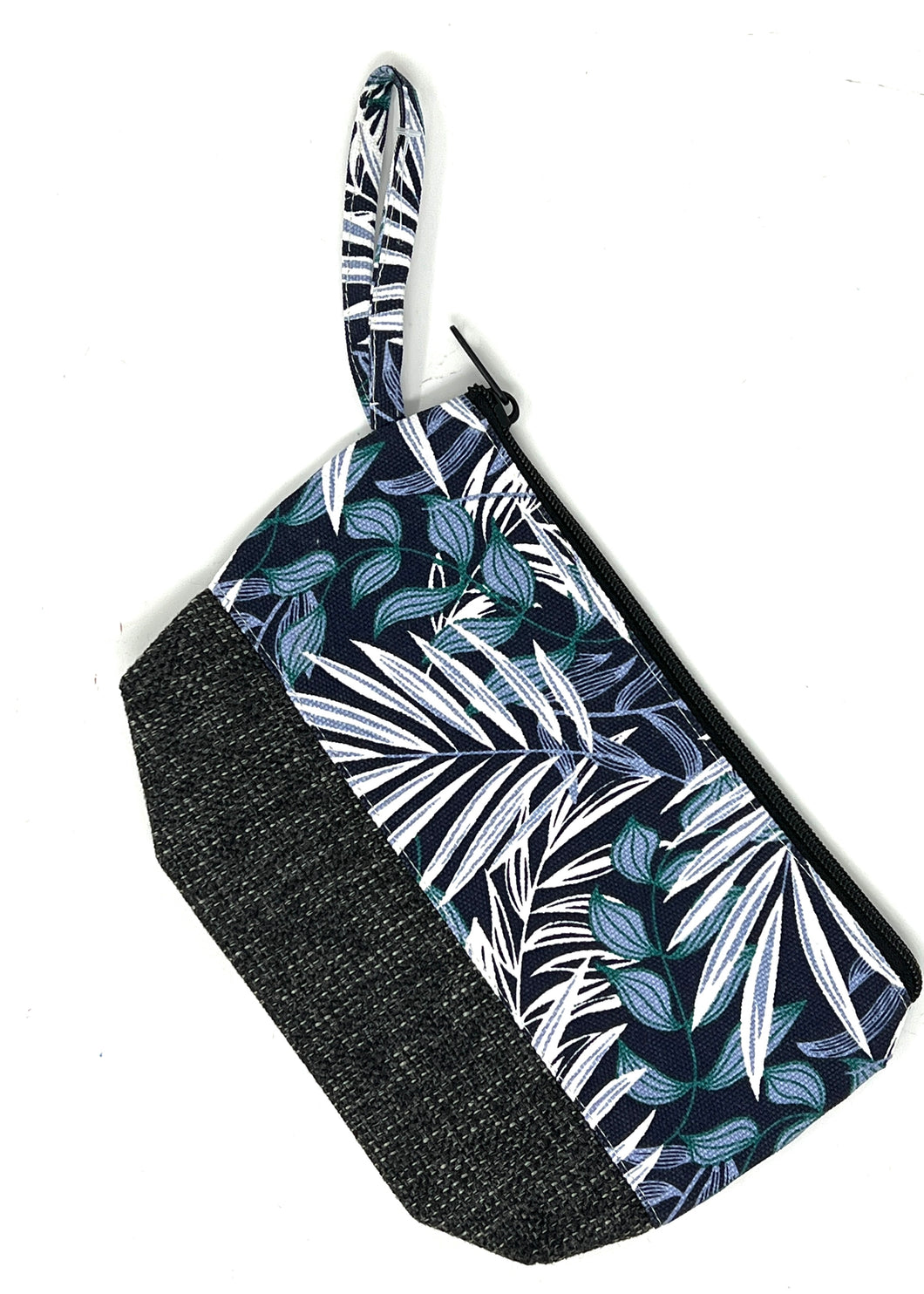 Bali Tropical Leaves Wristlet